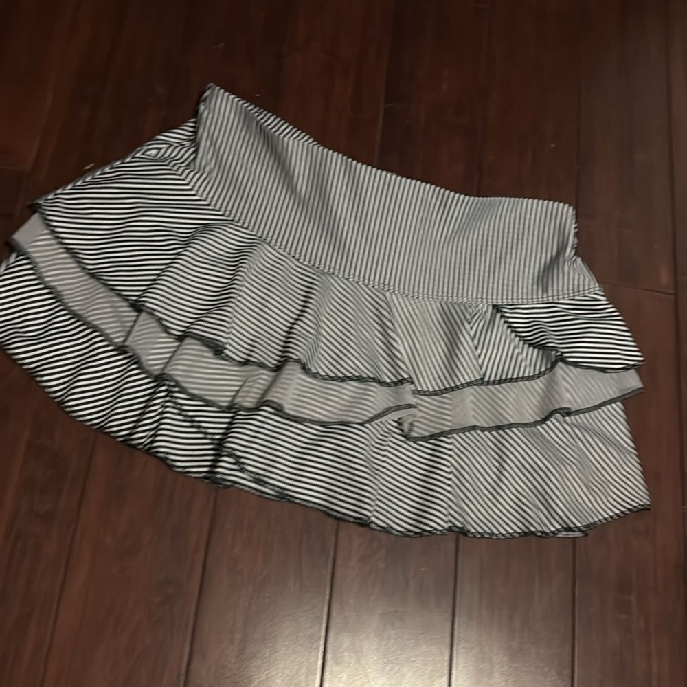 Black and White Striped Athletic Skirt - Lucky in Love - Size Medium Ruffled